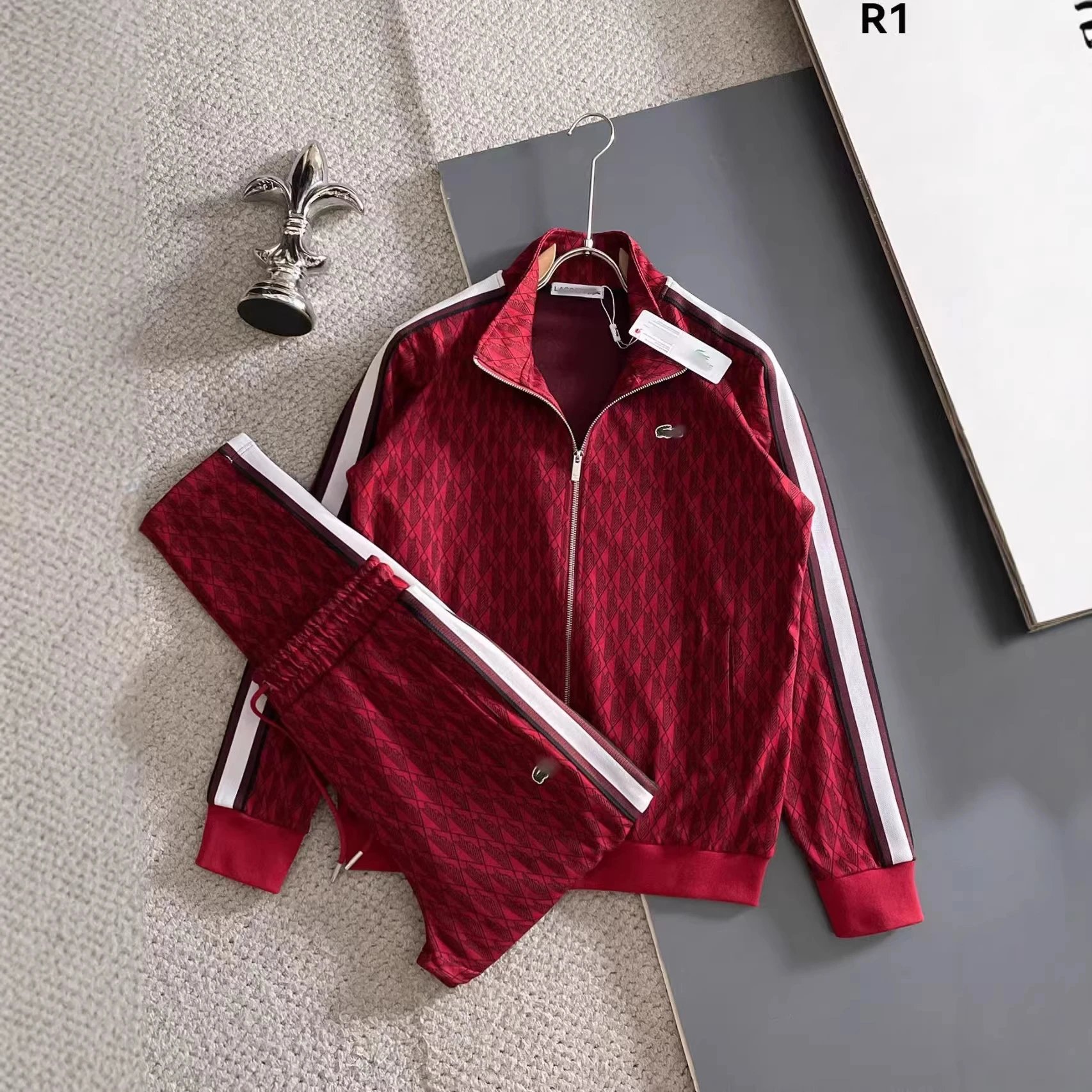 Lacoste Tracksuit Set Beige Diamond Pattern Tracksuit - 4