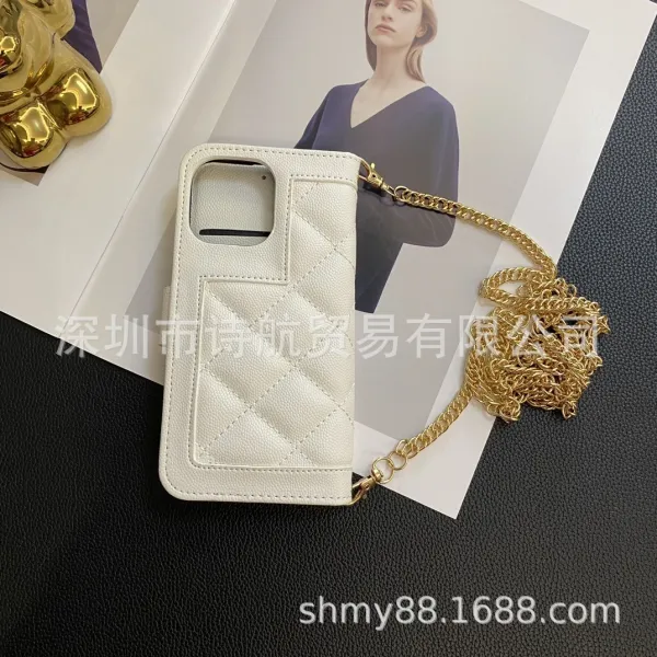 Design Quilted Chain Wallet Case Black - 4