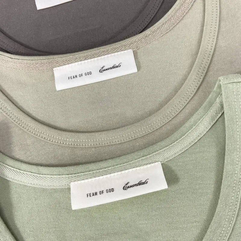 Design Minimalist Logo Tank Top Beige Vest-Top - 13