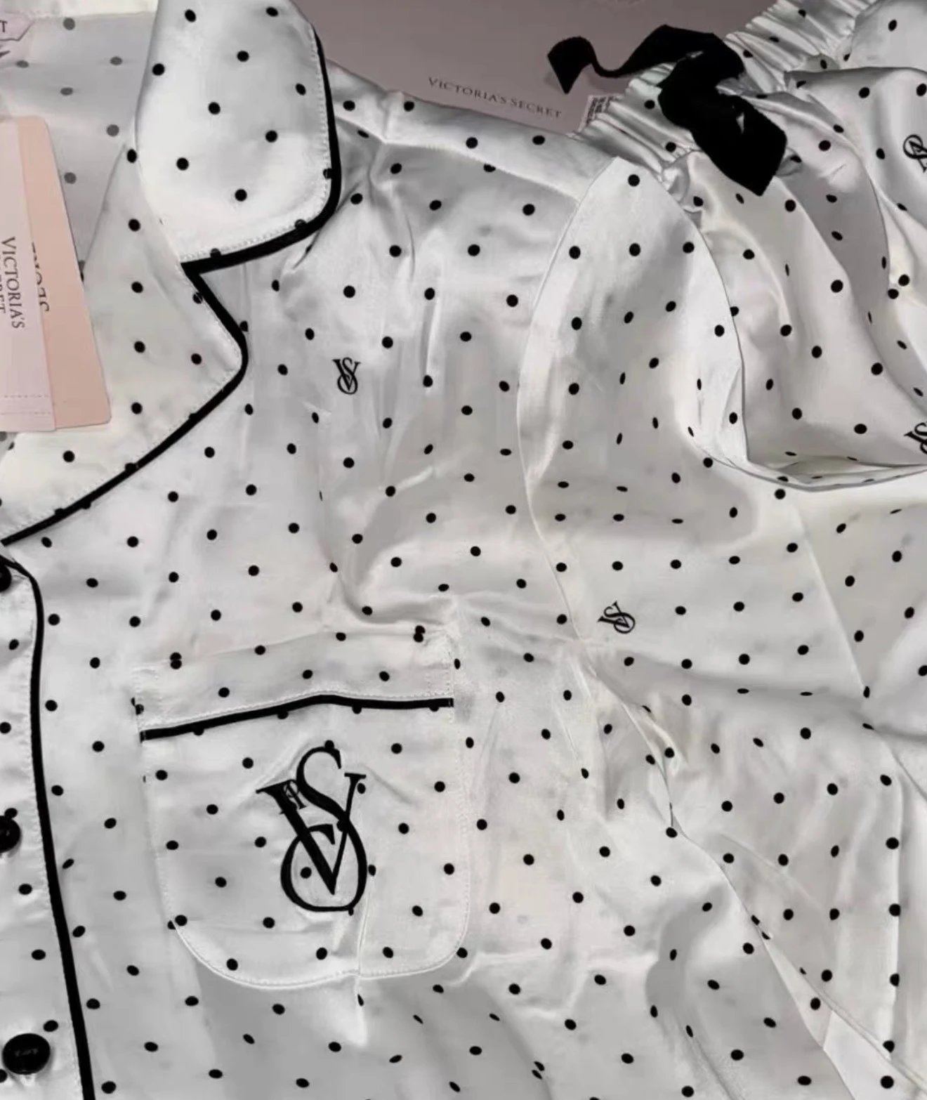 Design Victoria's Secret Logo-Print Silk Sleep Set White Sleepwear - 11