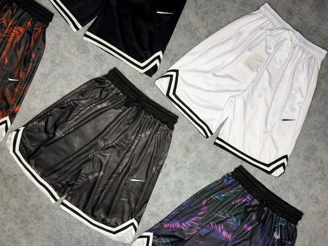 Design Tropical Feather Print Basketball Shorts Black Multicolor - 6