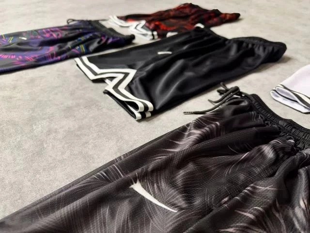Design Tropical Feather Print Basketball Shorts Black Multicolor - 7