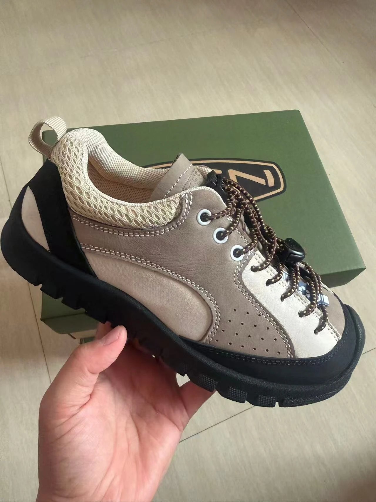Second generation high-quality version - khaki (regular size)