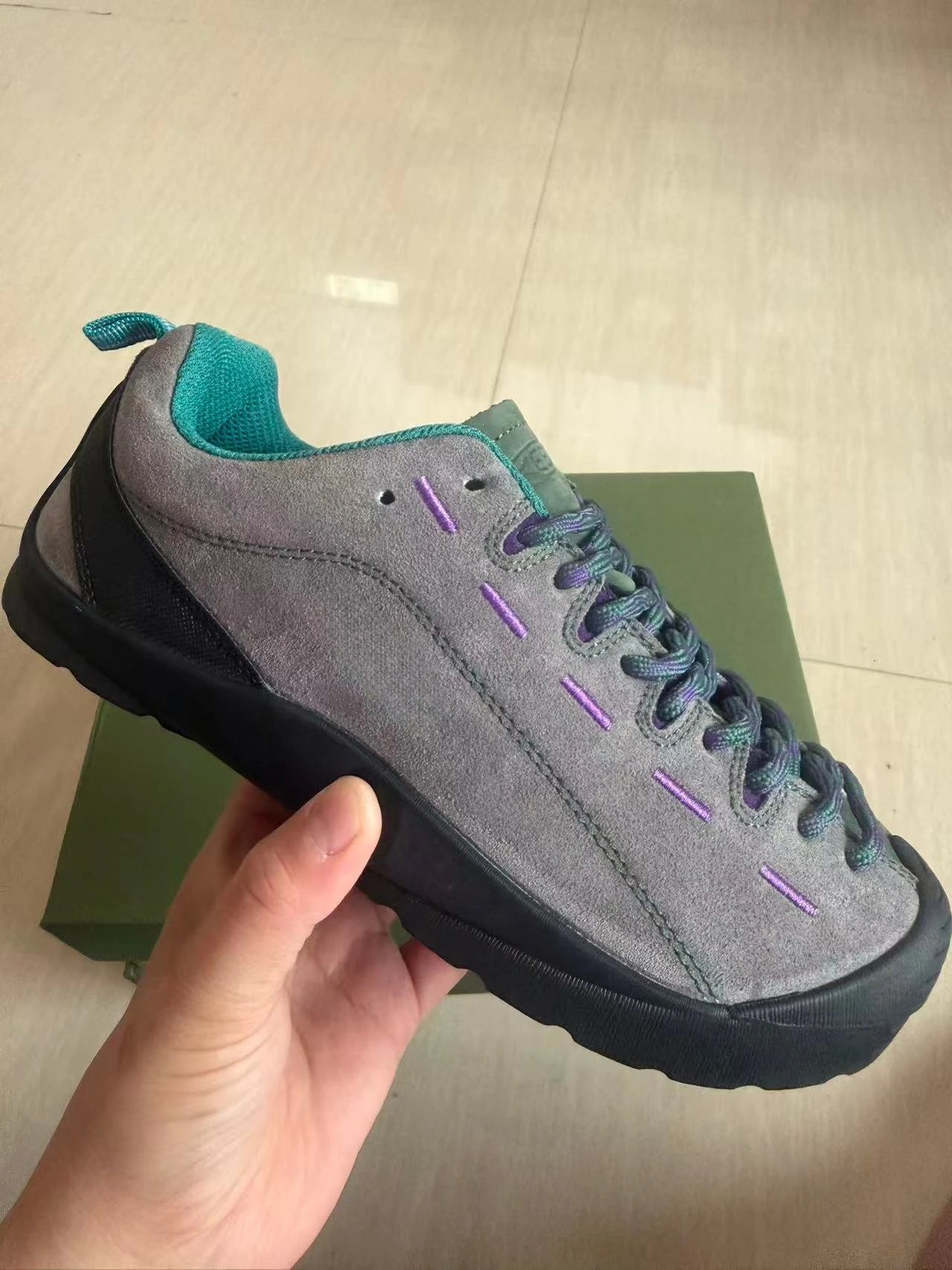 Iron gray (regular size)