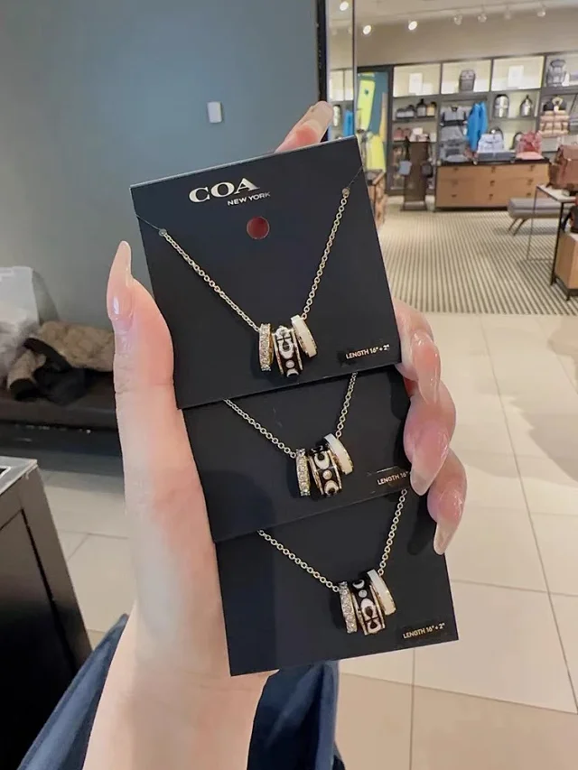 COA Jewelry Three-Ring Enamel Pendant Necklace product detail image 3