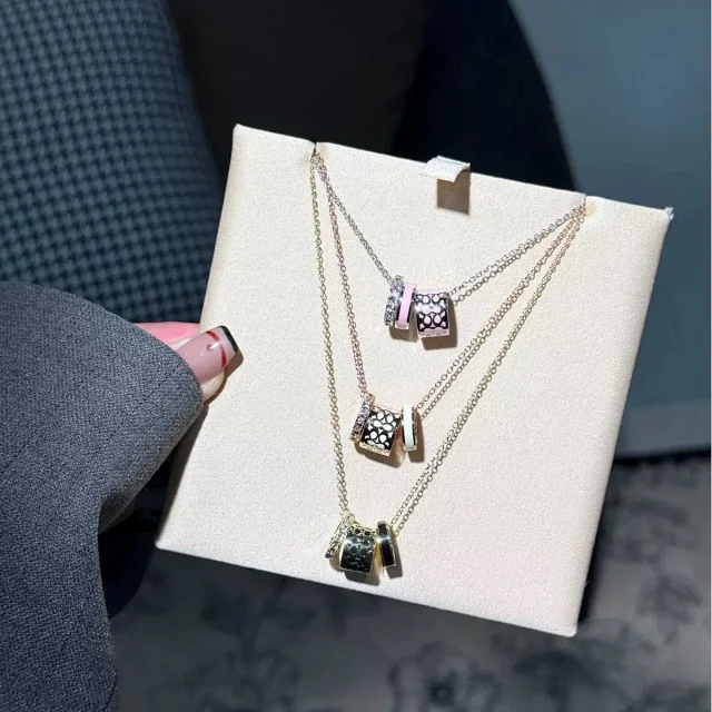 COA Jewelry Three-Ring Enamel Pendant Necklace product detail image 9