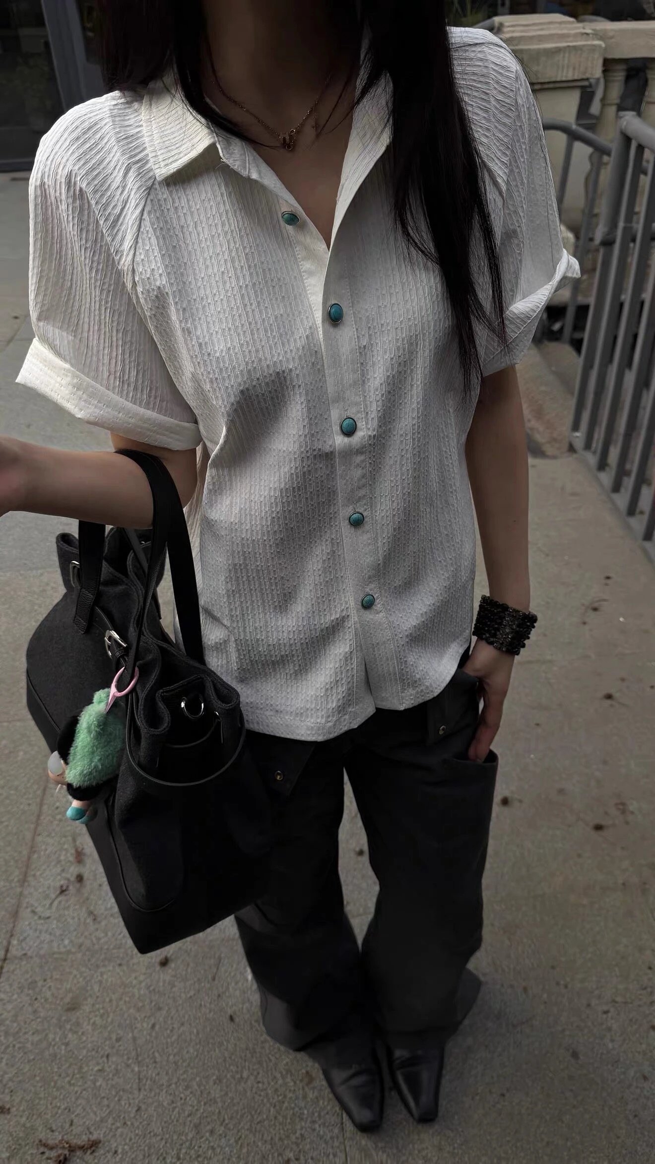 Design Short-Sleeve Textured Shirt with Turquoise Buttons White - 11