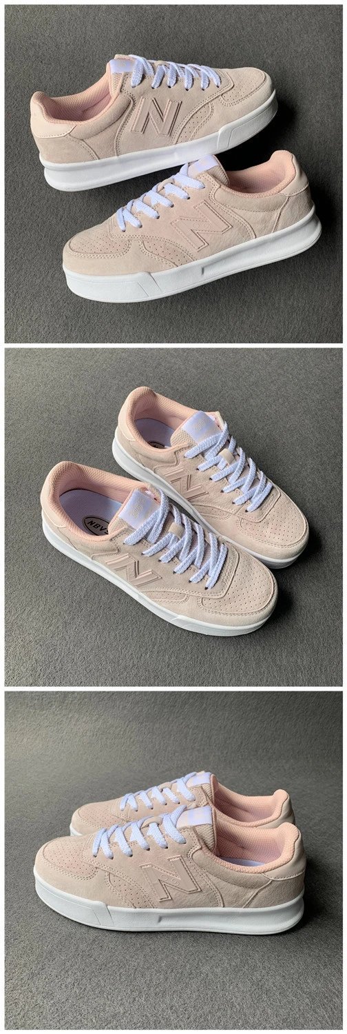 Design 303 Classic Snake-Print Black Sneakers - 19