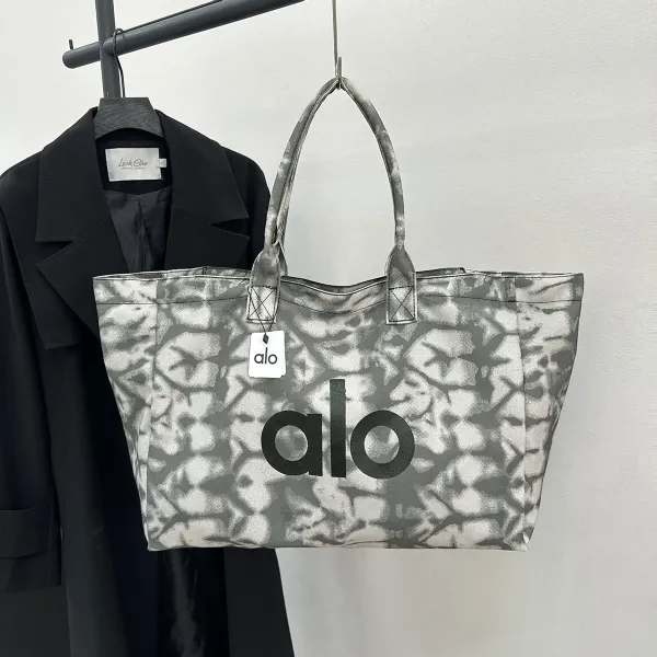 Alo Gray Tie-Dye Logo Tote Bag - 12