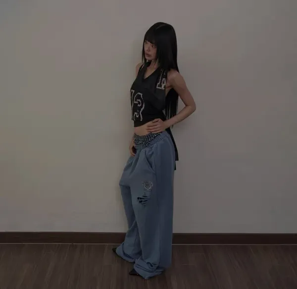 Design Basketball Jersey Crop Top Black with Number 13 + Distressed Baggy Jeans Blue - 13