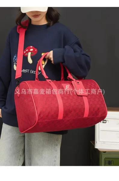 Design Duffle Bag Coconut Milk Color Travel Bag - 29
