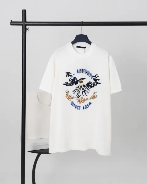 Louis Vuitton Embroidered Mount Fuji T-Shirt White - 1
