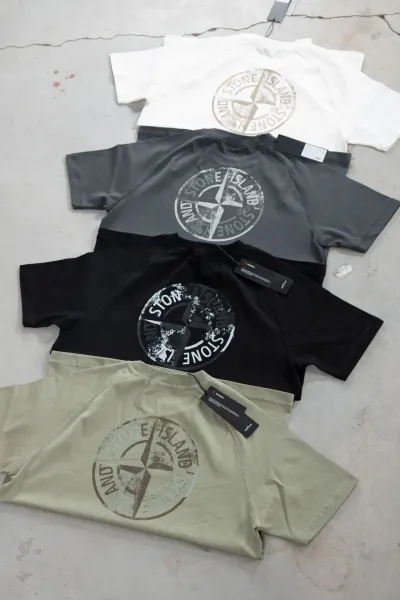 Stone Island Compass Logo T-Shirt Charcoal Gray T-Shirt - 24
