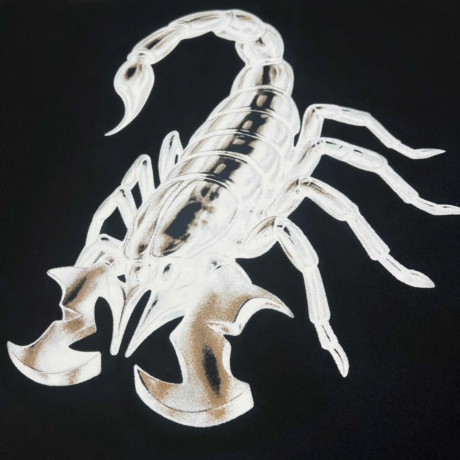 Design Scorpion Graphic Navy T-Shirt - 7