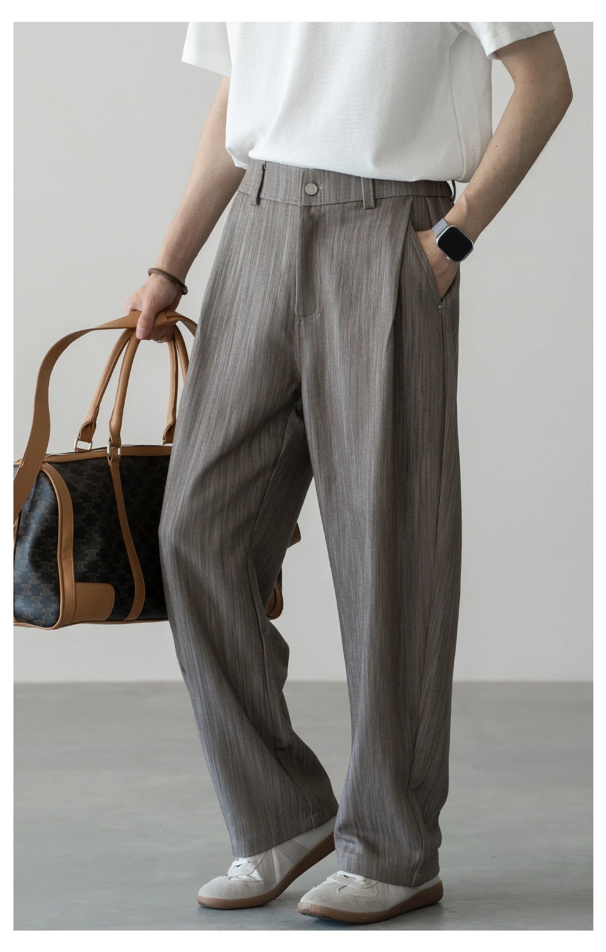 Design Wide-Leg Pleated Trousers Black Pants - 20