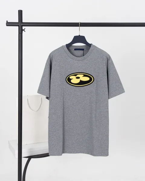 Comme des Garçons Play Flower Logo Gray T-Shirt - 1