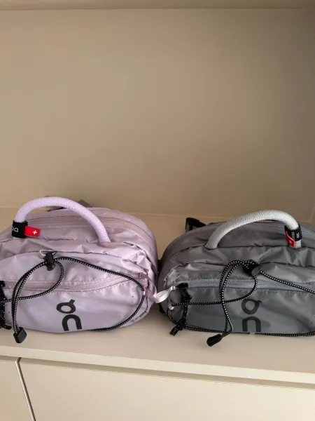 On Running Gym Bag Black Duffle Bag - 27