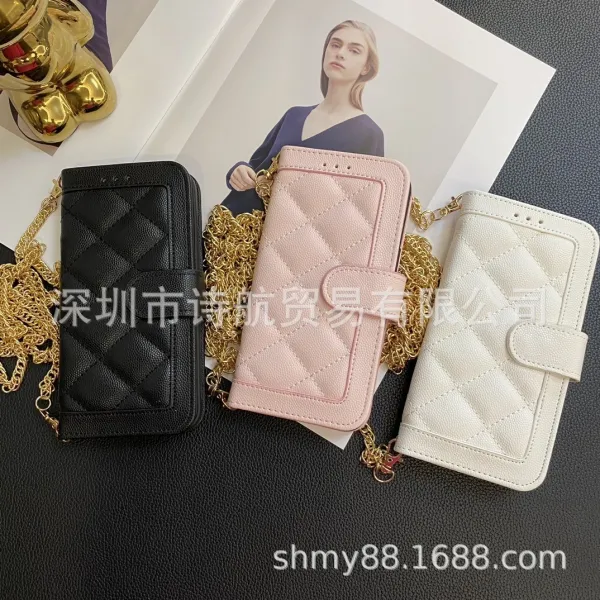 Design Quilted Chain Wallet Case Black - 2