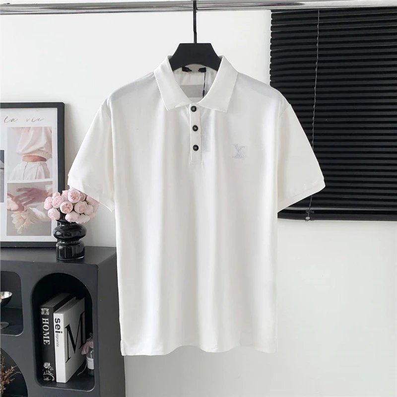 08 L Family Small Logo Embroidery