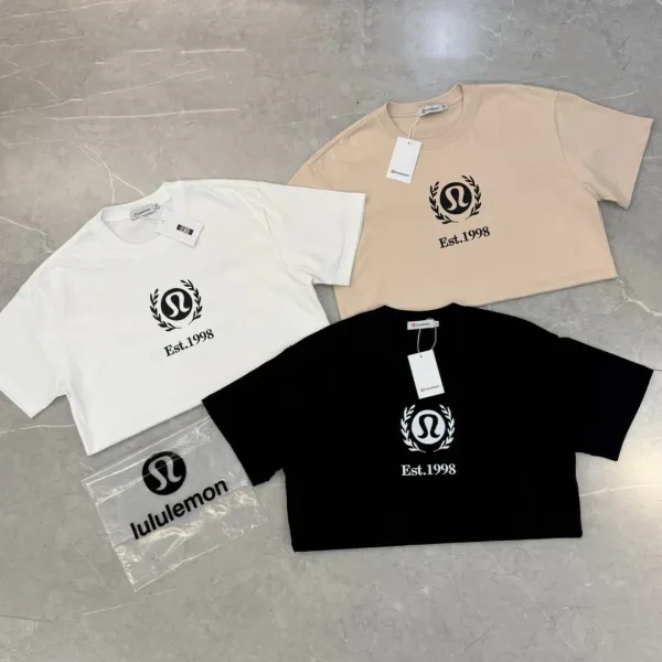 Lululemon Logo Tee White T-Shirt - 30