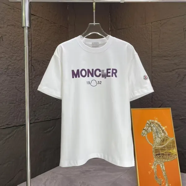 Moncler Logo Print Navy T-Shirt - 3