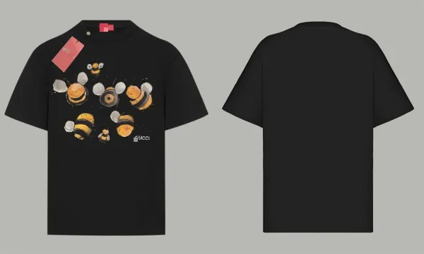 Gucci Bee Print Black T-Shirt - 1