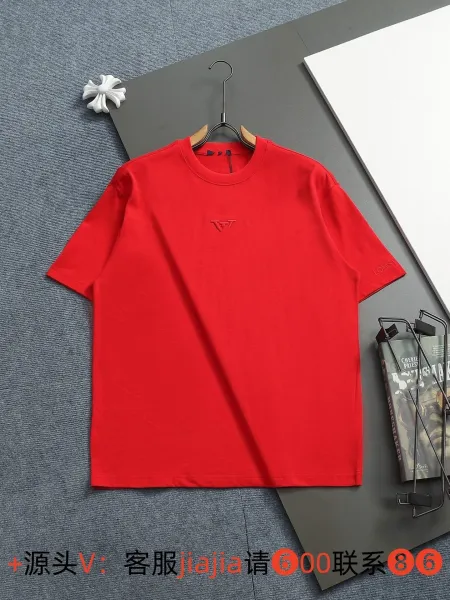 Louis Vuitton V-Logo Embroidered Red T-Shirt - 1