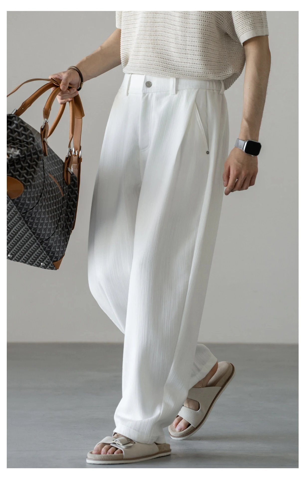 Design Wide-Leg Pleated Trousers Black Pants - 10