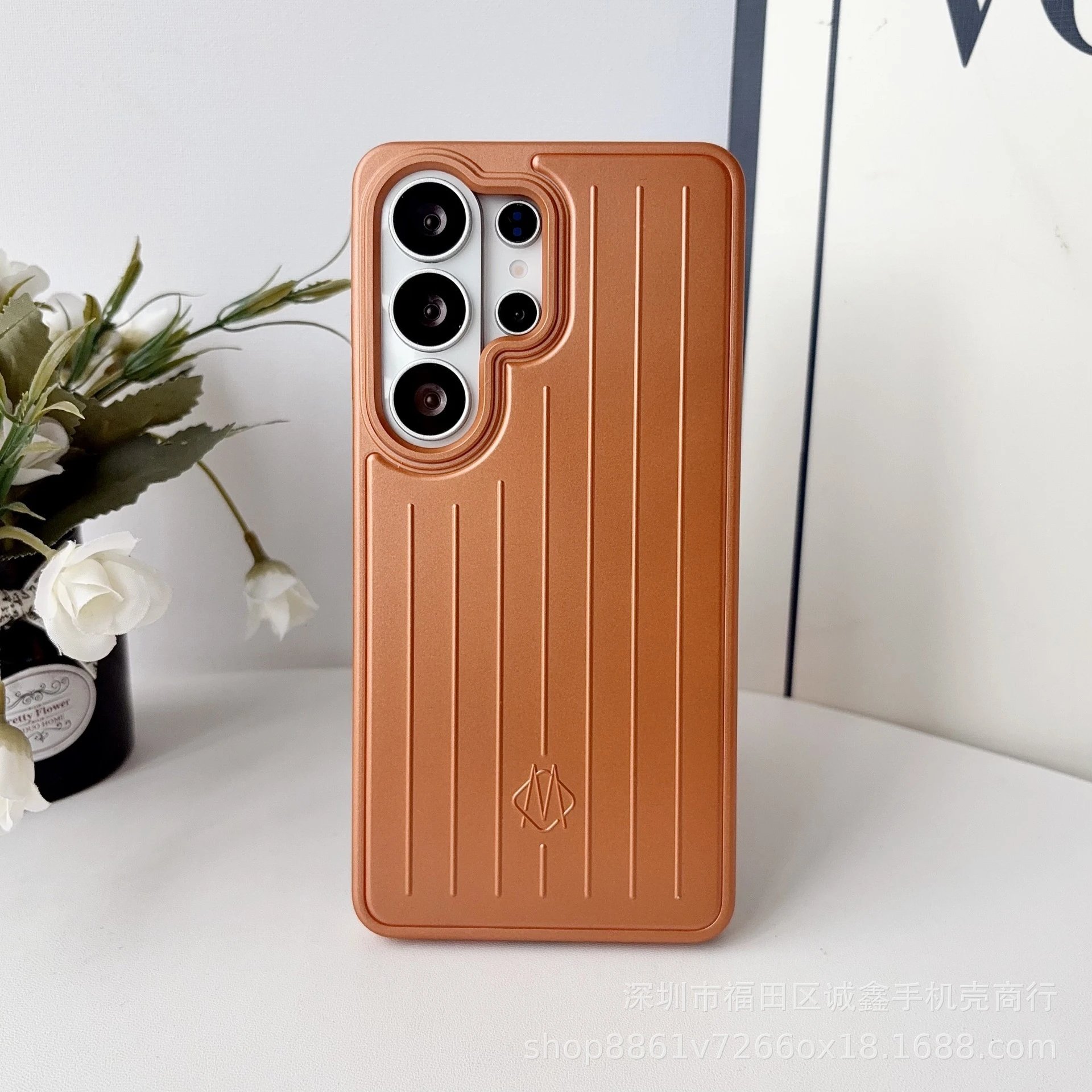 Design Phone Case with Vertical Ribbed Texture and Logo in Pink - 12