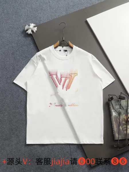 Louis Vuitton V7 Graphic Print White T-Shirt - 1