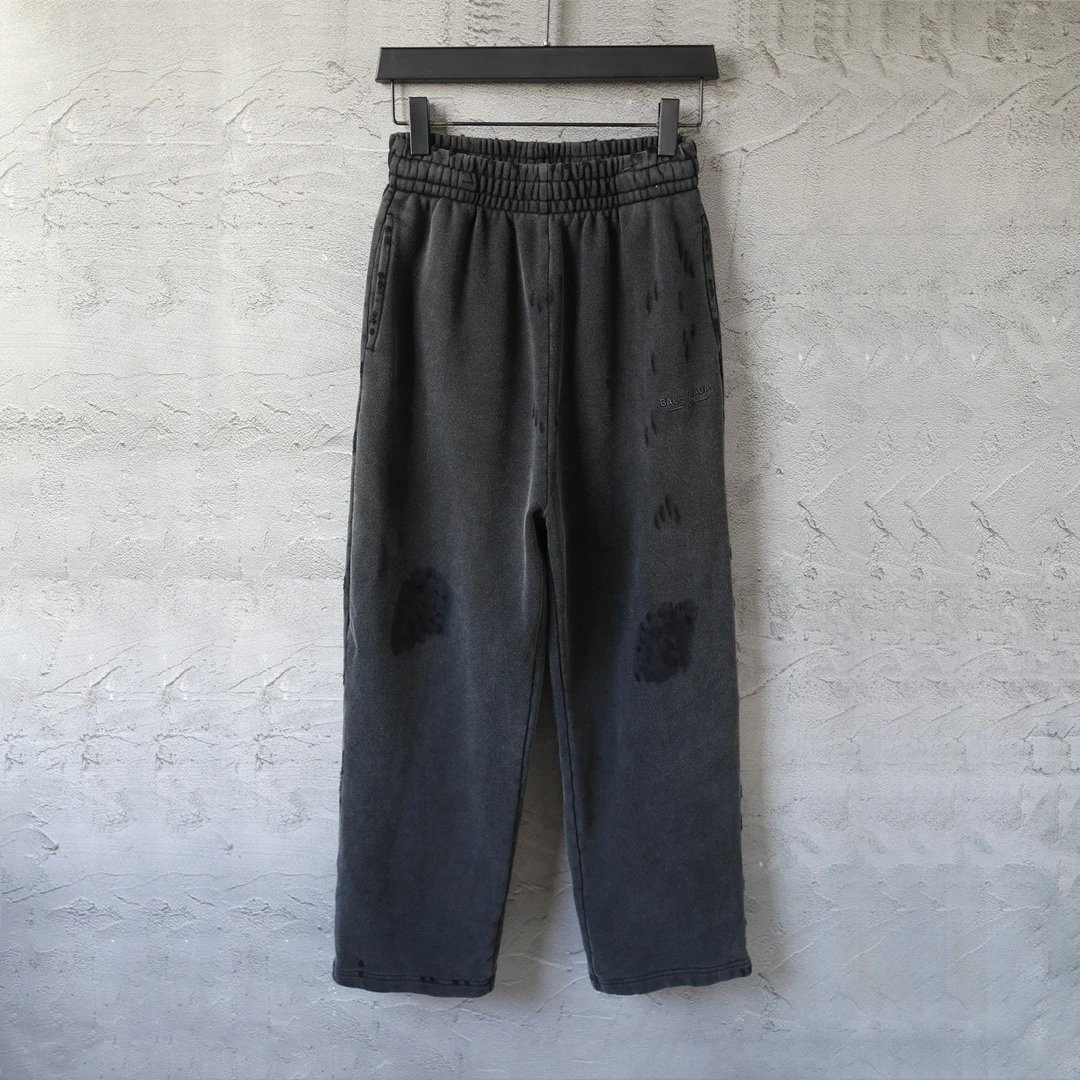 Design Printed Wide-Leg Sweatpants with Distressed Ink Wash White - 11