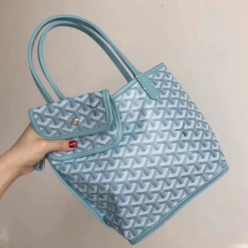Goyard Saint Louis PM Tote Bag in Gray Monogram Canvas - 2