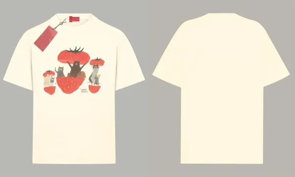 Gucci Strawberry Friends Print T-Shirt Beige - 1