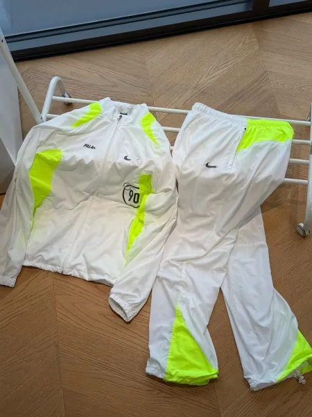 Palace x Nike Windbreaker White Neon Yellow Jacket Outerwear - 3