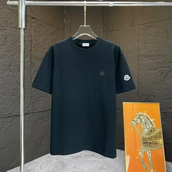 Moncler Logo Patch T-Shirt Navy - 1