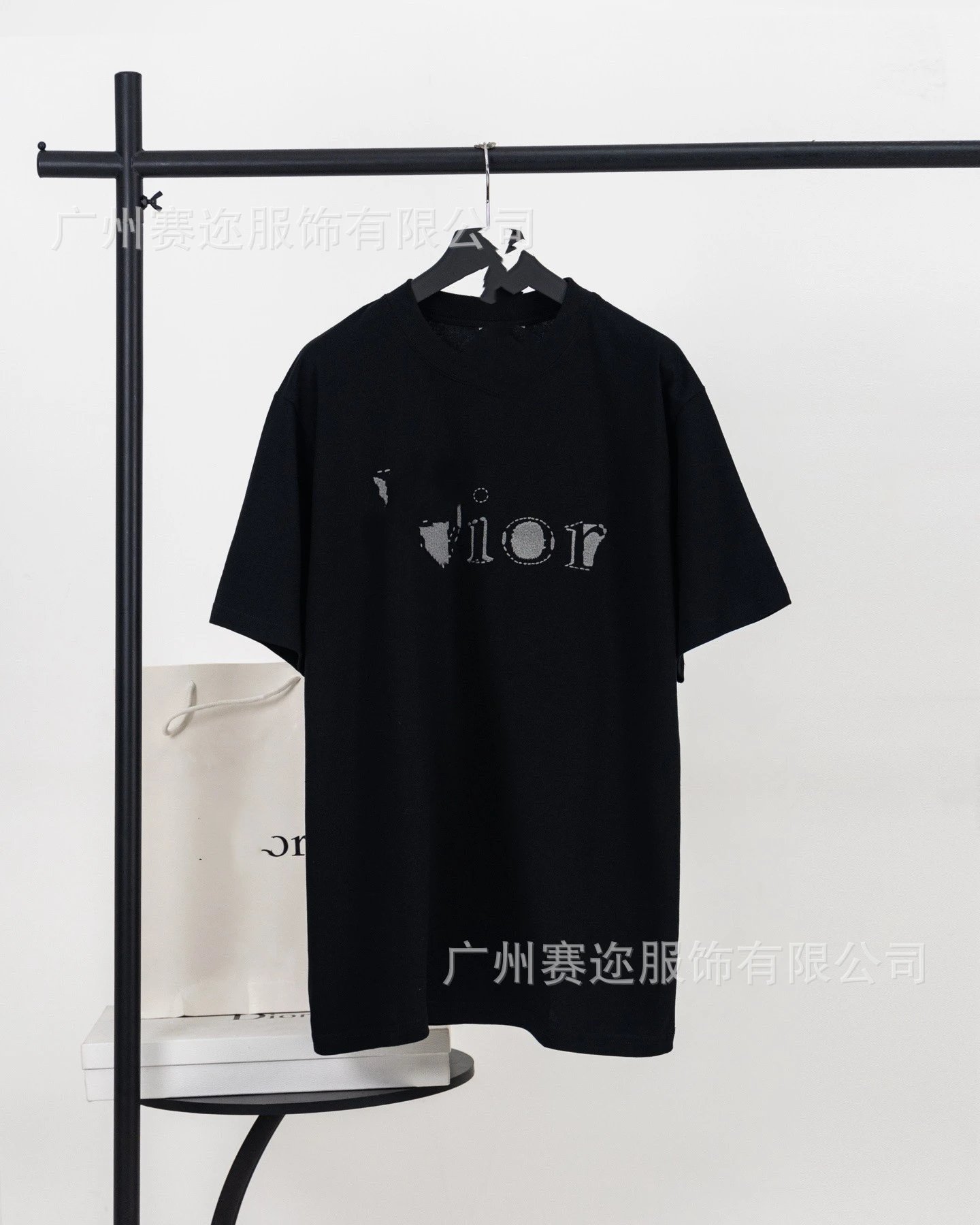 8883黑色