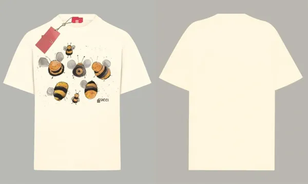 Gucci Bee Print Cream T-Shirt - 1