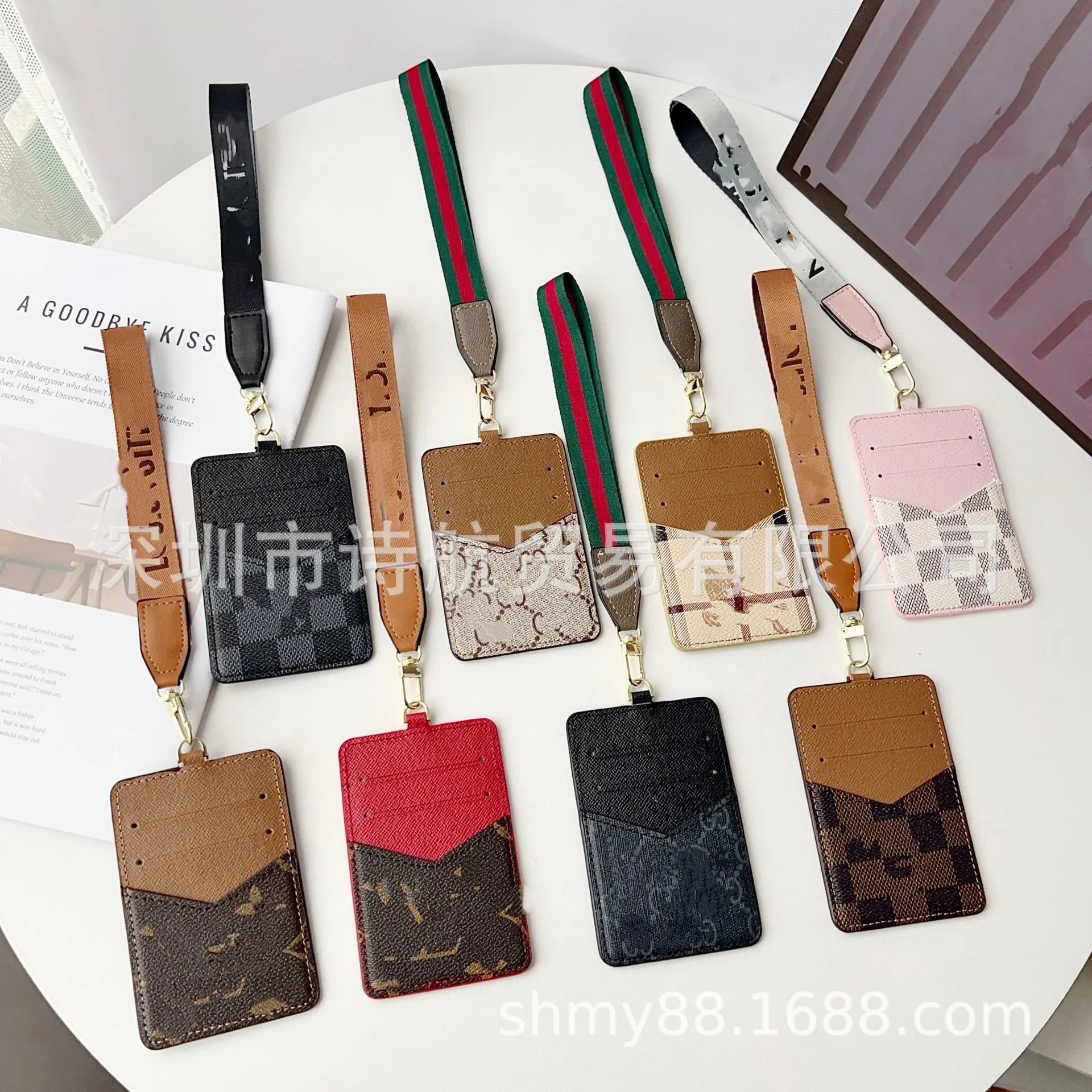 Design Card Holder Lanyard with Checkered Pattern Black Wallets - 2