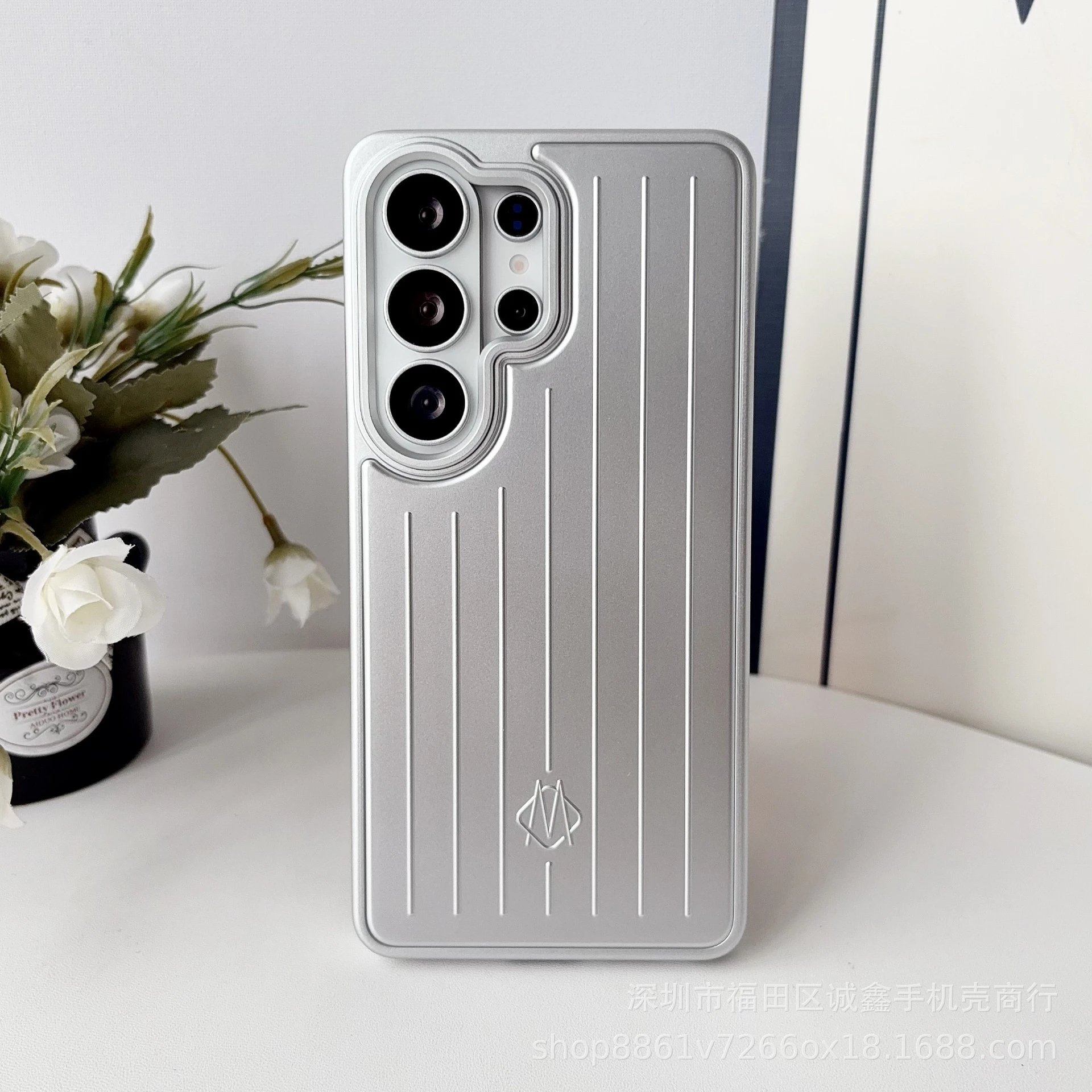 Design Phone Case with Vertical Ribbed Texture and Logo in Pink - 8