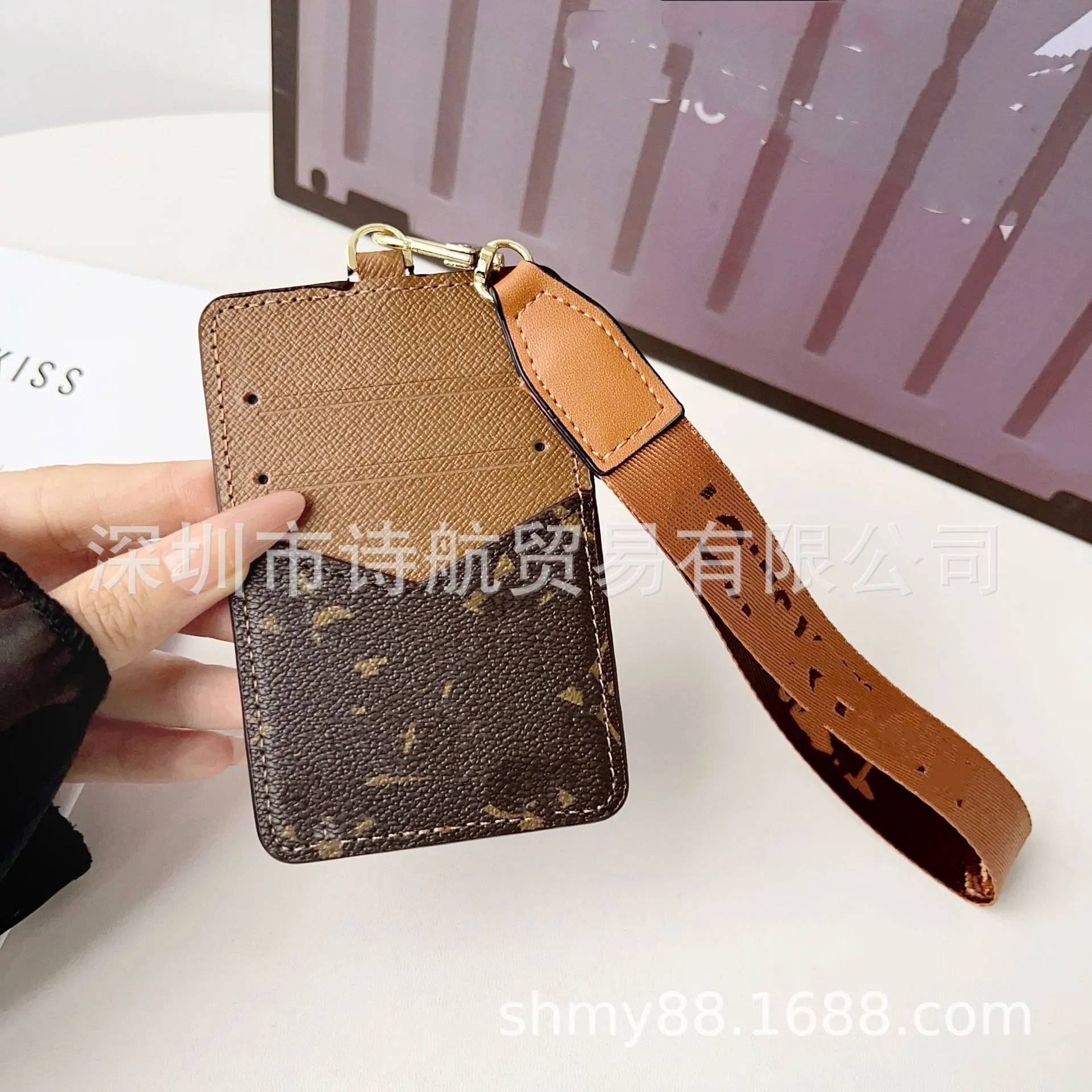 Design Card Holder Lanyard with Checkered Pattern Black Wallets - 10