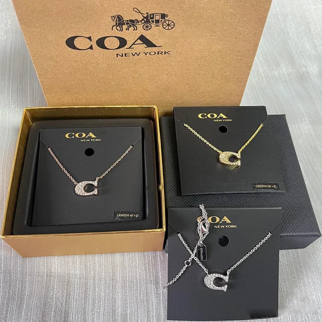 COA Jewelry Three-Ring Enamel Pendant Necklace product detail image 13