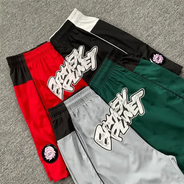 Broken Planet Graphic Shorts Black / White - 12