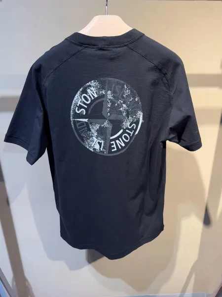 Stone Island Compass Logo T-Shirt Charcoal Gray T-Shirt - 23