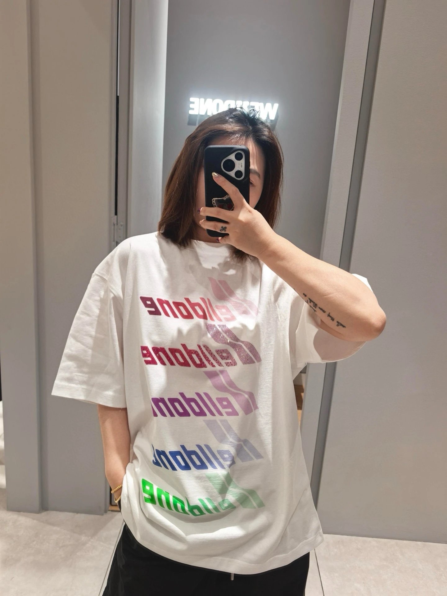 Design Wetbone Multi-Color Gradient Logo T-Shirt Gray T-Shirts - 21