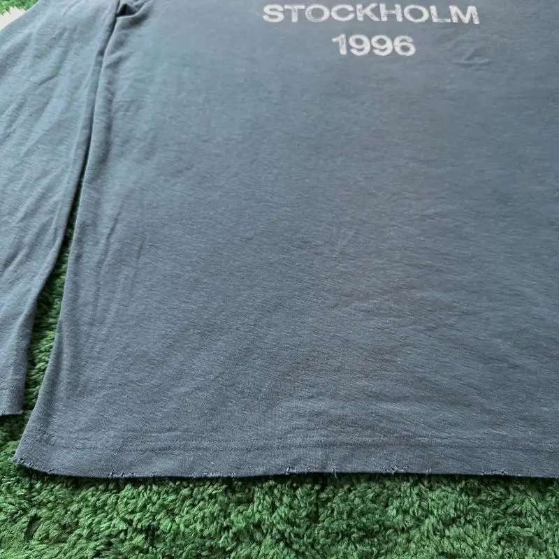 Design Tnt Studios Stockholm 1998 Graphic Long-Sleeve Tee Black T-Shirts - 12