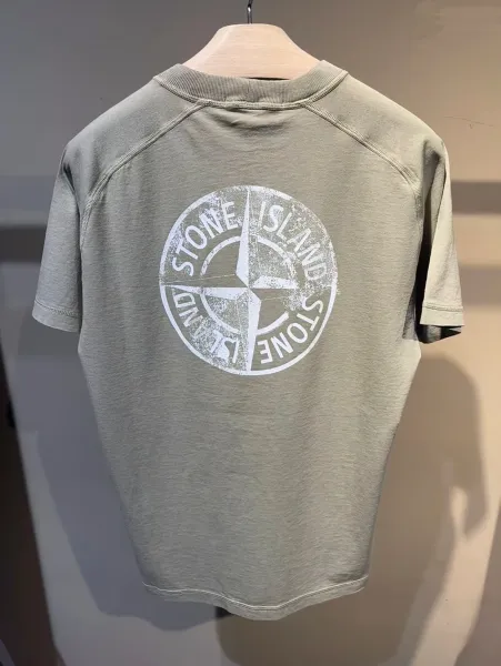Stone Island Compass Logo T-Shirt Charcoal Gray T-Shirt - 29