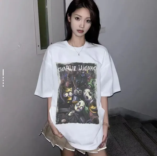 Design Charlie Luciano Maleficent x Aurora Graphic Print Off-White T-Shirt T-Shirts - 29