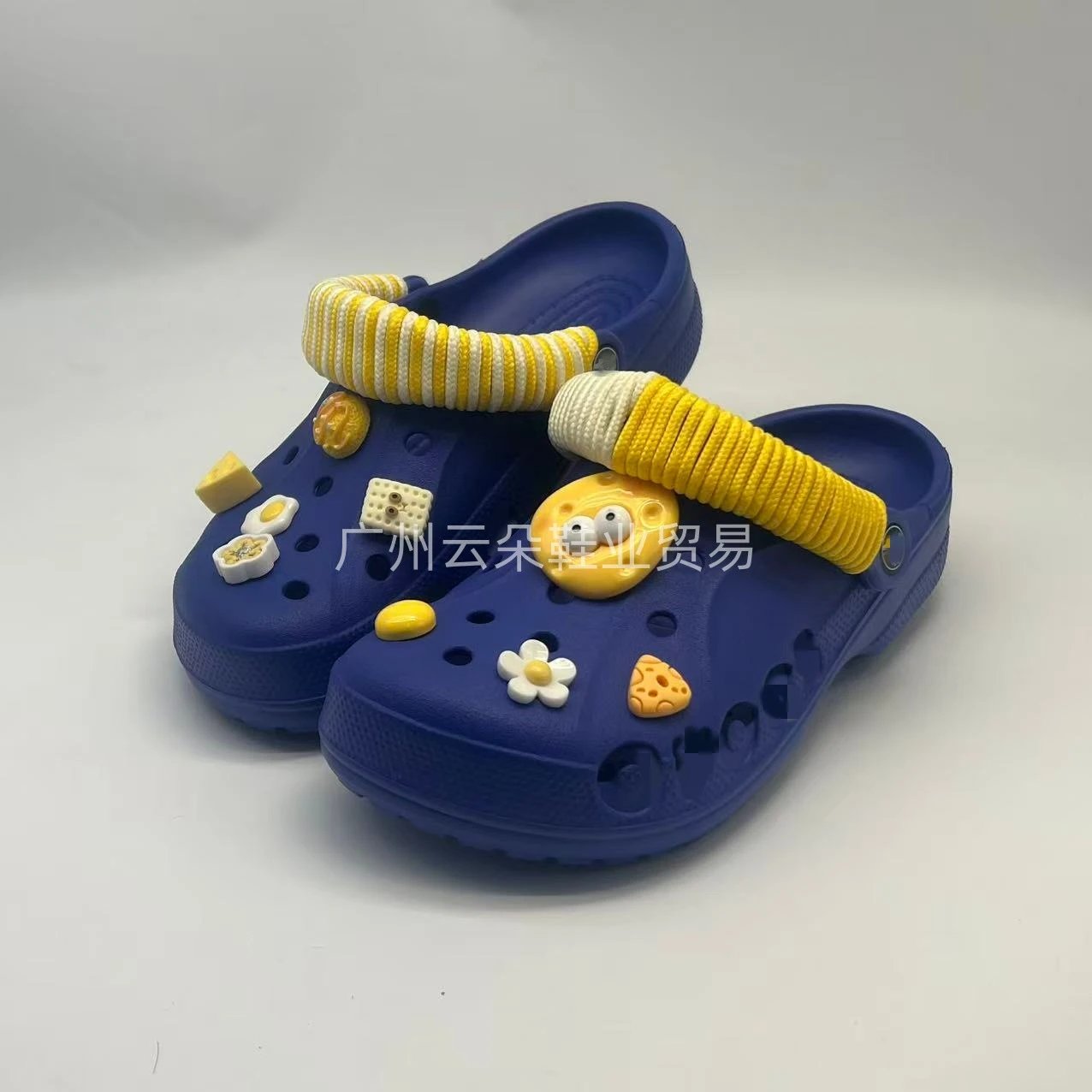 Crocs Classic Clog Yellow Food Charms Black Sandals - 3
