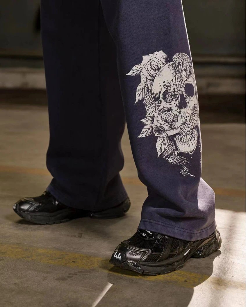 Design Houndla Skull & Roses Brown Sweatpants - 13