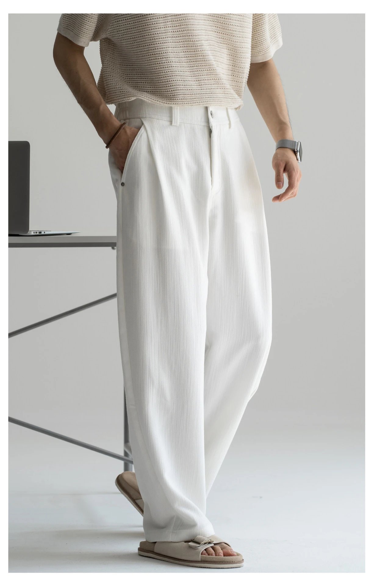 Design Wide-Leg Pleated Trousers Black Pants - 14